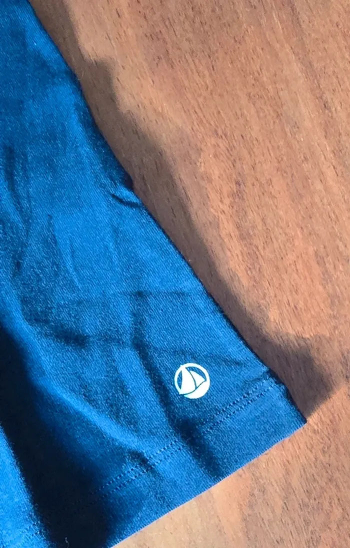 Tee-shirt Petit Bateau Taille 12 ans - photo numéro 3