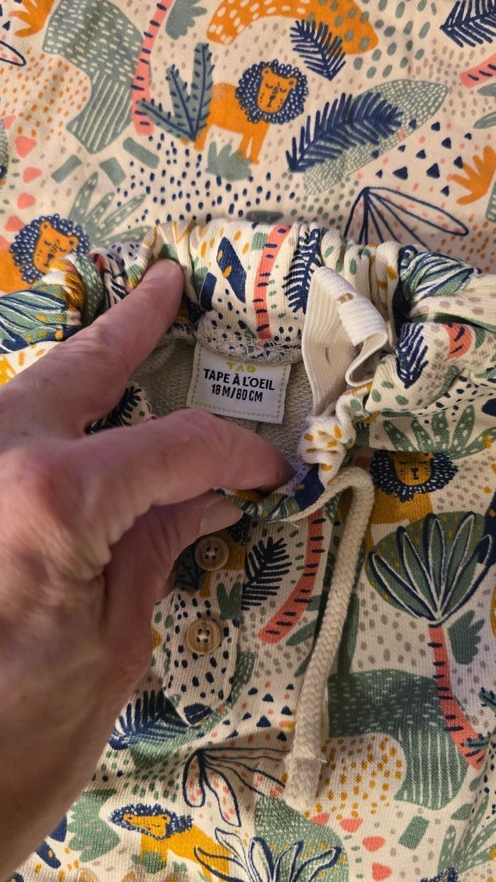 Neufs (non portés ) 💙😍ensemble teeshirt mc ,short et Bob 18mois Garçon 💙🥰 - photo numéro 4