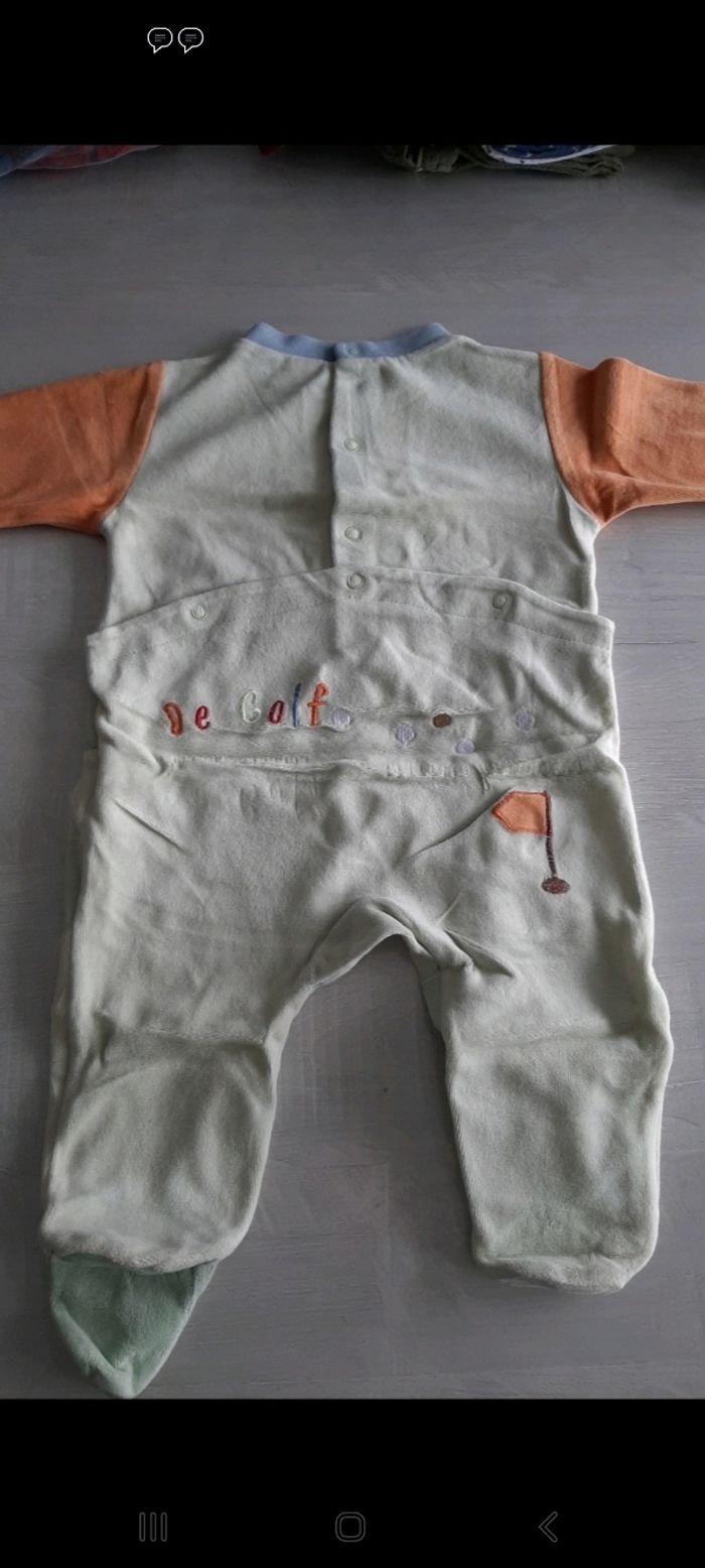 Lot pyjama 6 mois - photo numéro 10