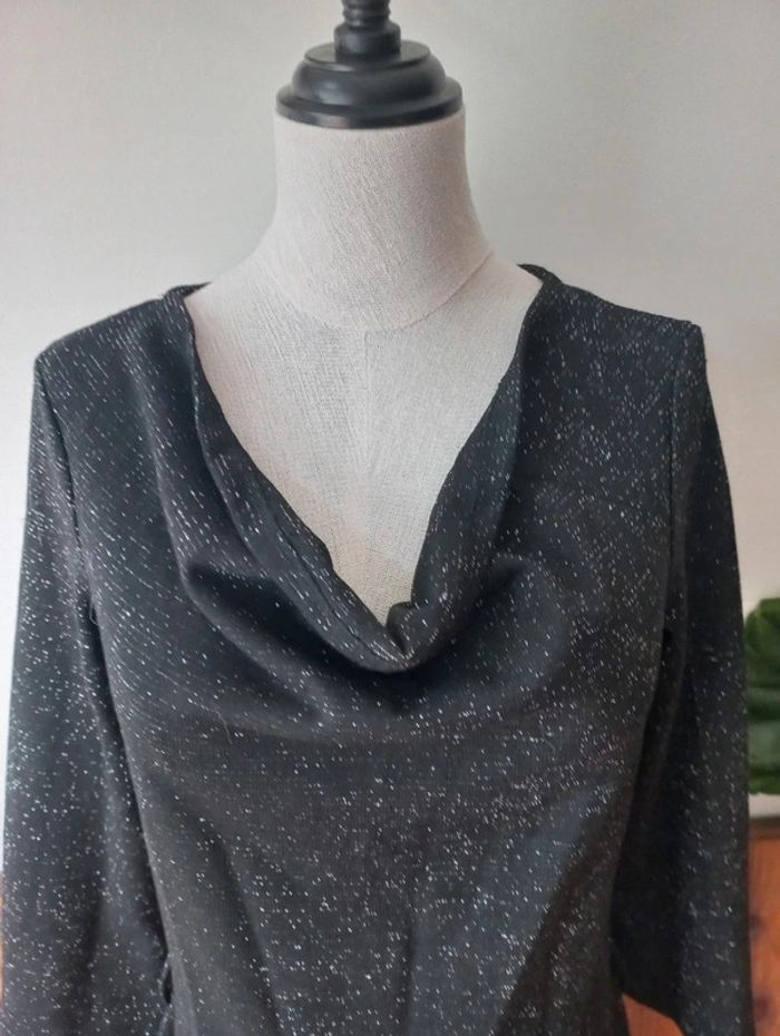 Robe noire brillante - photo numéro 3