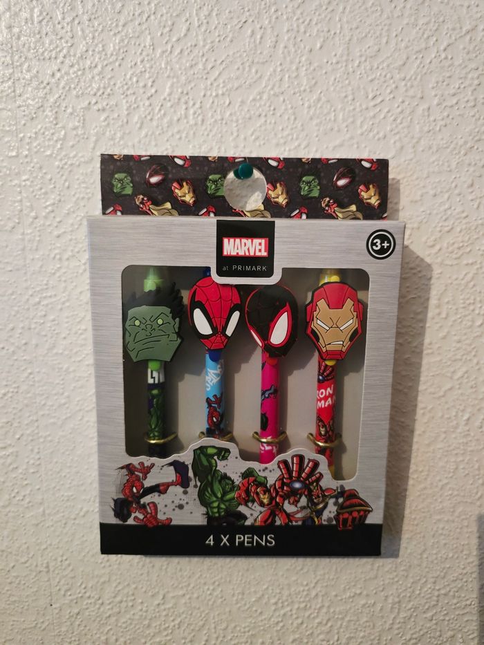 Paquet de 4 stylos Marvel