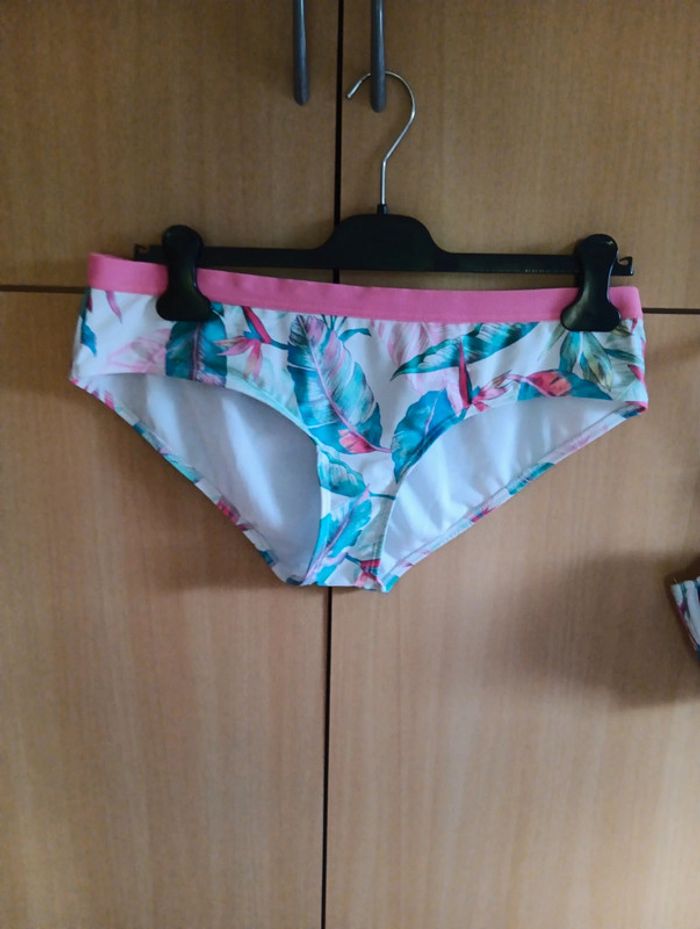 Bikini - photo numéro 3