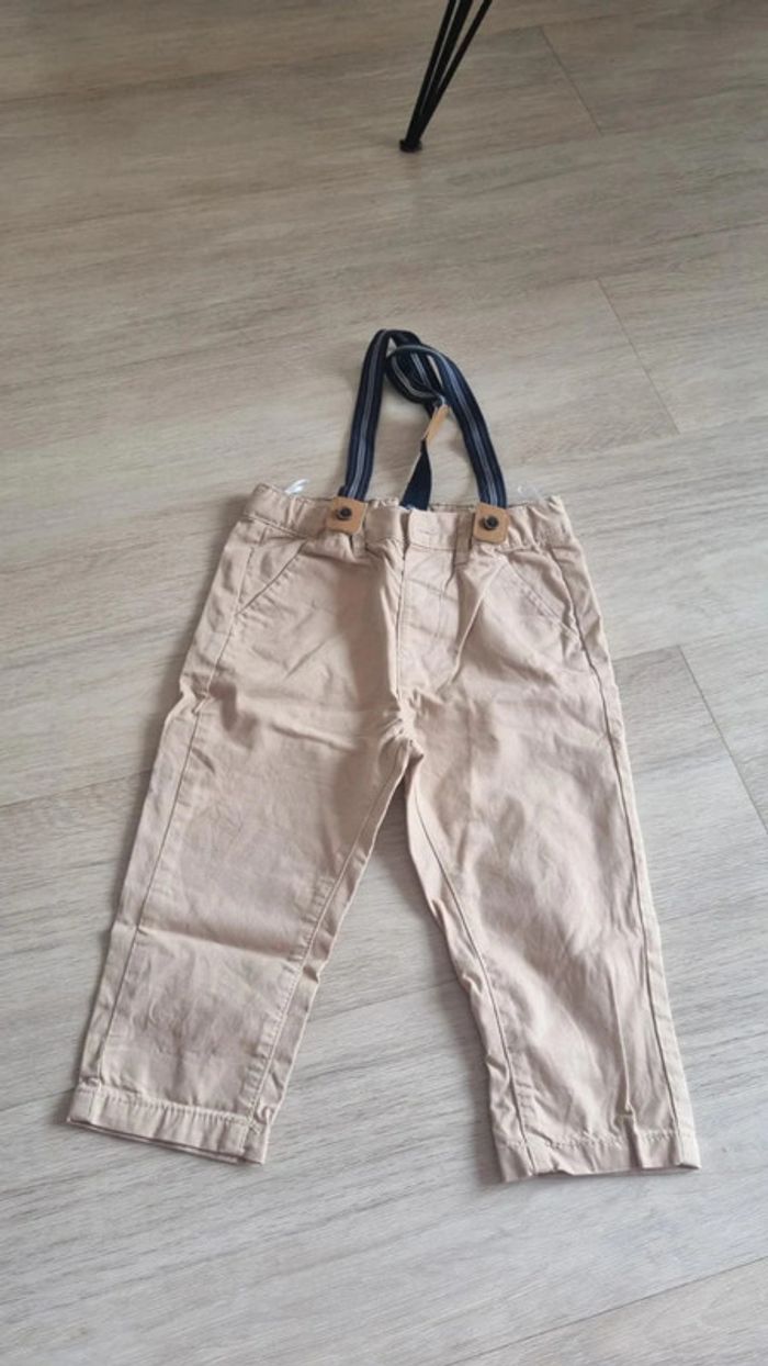 Pantalon beige a bretelles 86cm - photo numéro 2