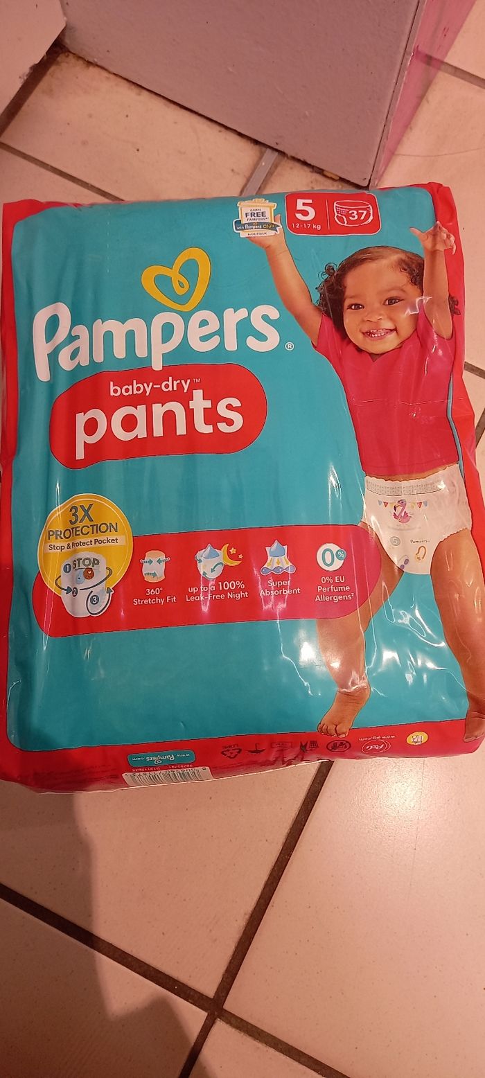 Pampers baby-dry pants taille 5