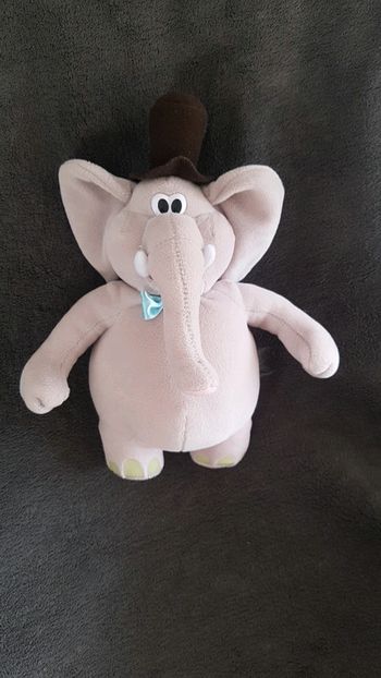 Peluche éléphant grise
