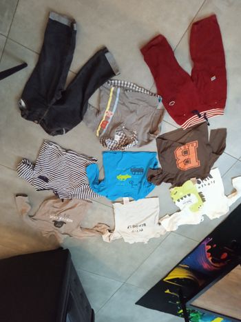 Lot de  9 articles garçon en très bon état 