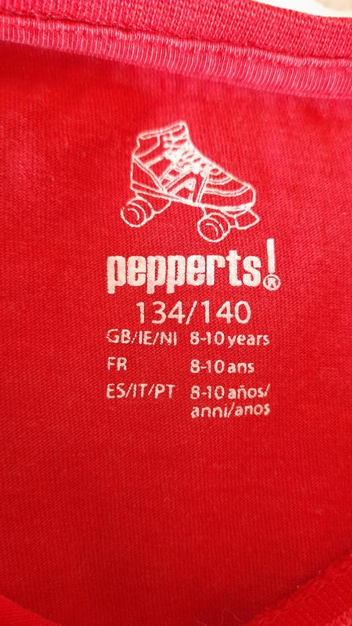 Tee-shirt rouge manches courtes 8/10 ans - photo numéro 3