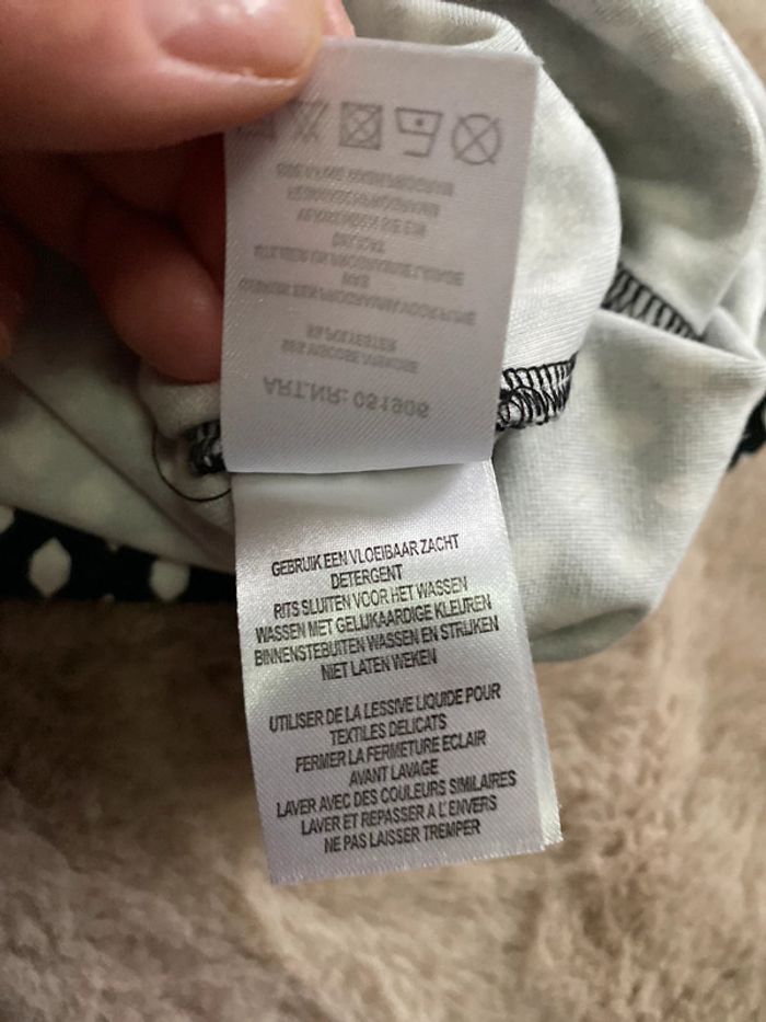 Jupe Groggy noir à motif blanc 🌸 taille 44 - photo numéro 9