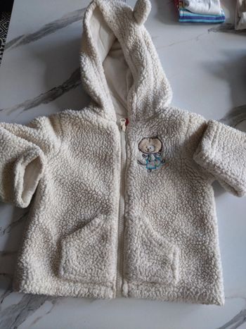 Gilet blanc ourson bébé 18 mois capuche