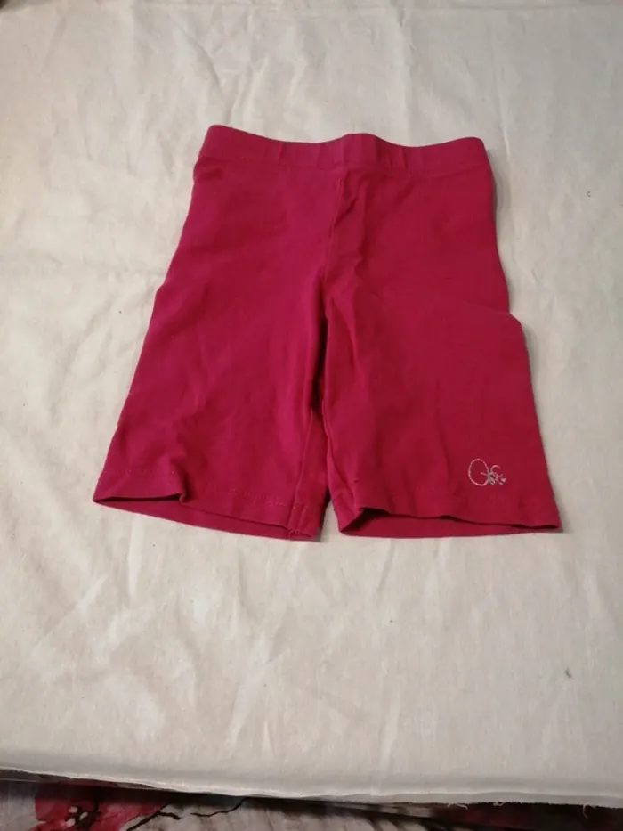 Short 4 ans