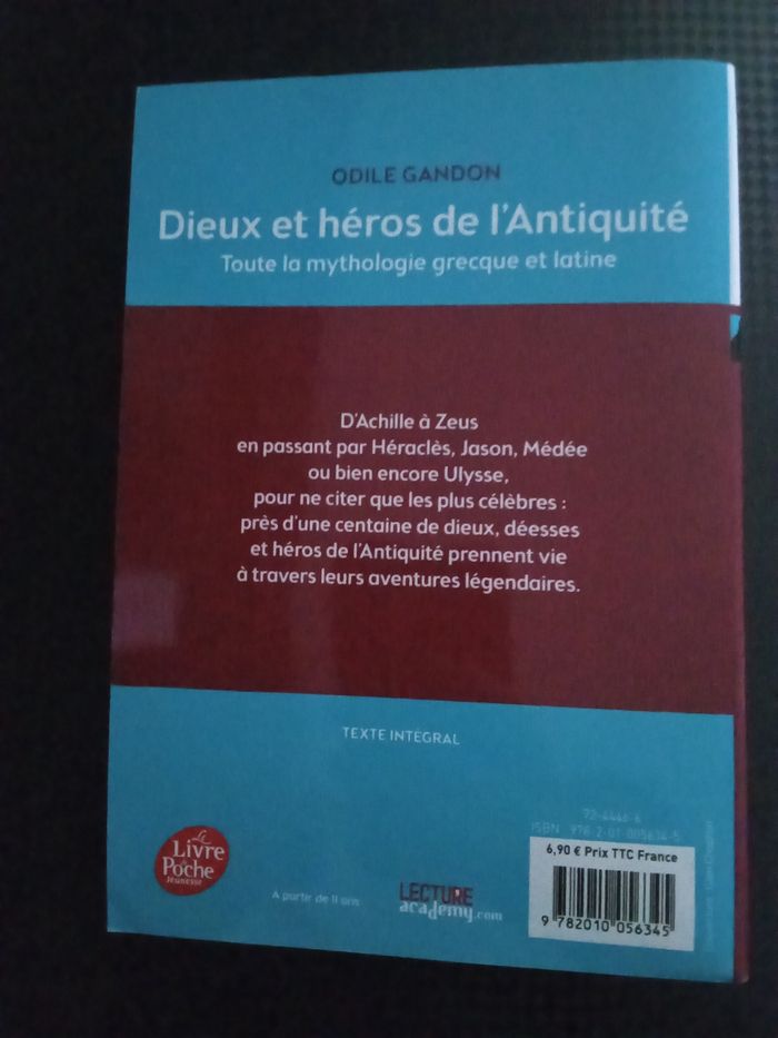 Dieux et héros de l'Antiquité, Toute la mythologie grecque et latine, Odile Gandon - photo numéro 2