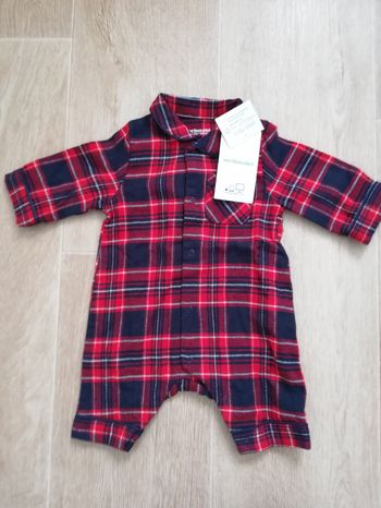 Dors bien en flanelle à carreaux