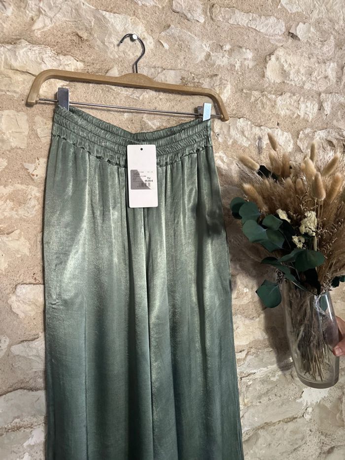 Pantalon fluide neuf - photo numéro 3