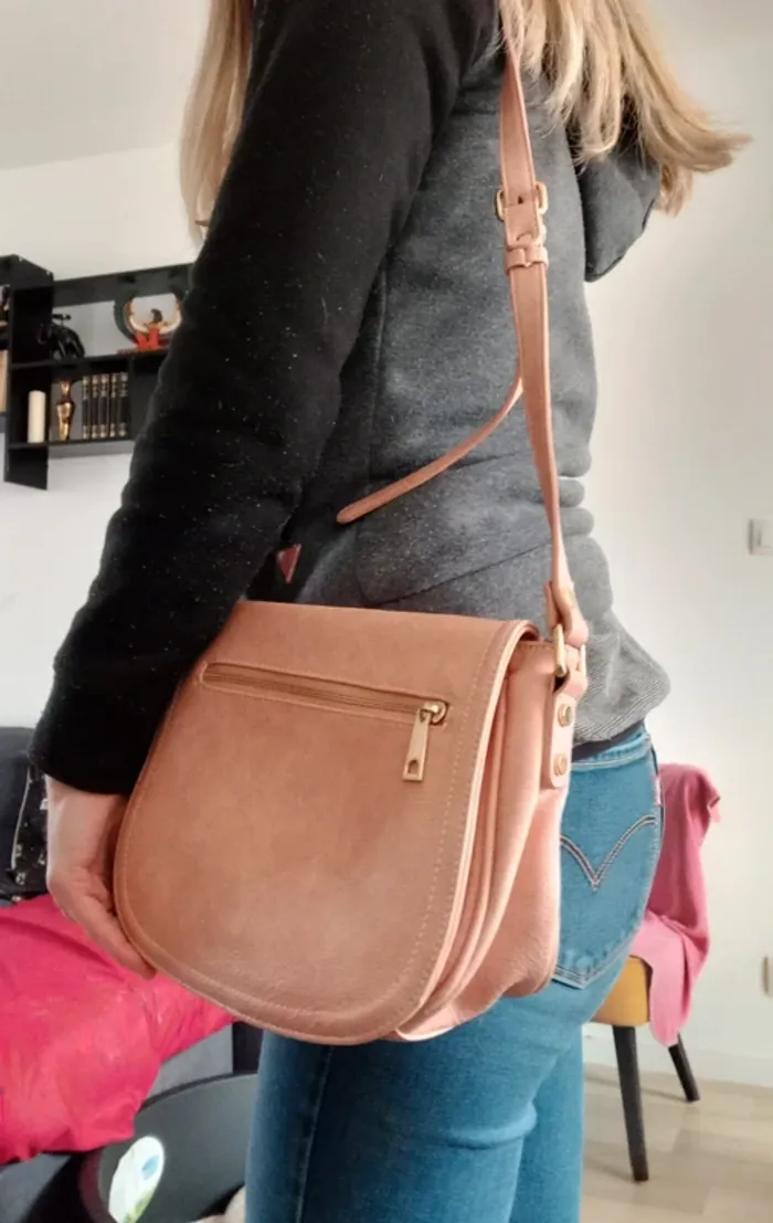Sac à main rose - photo numéro 2