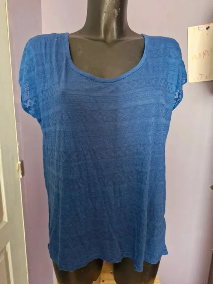 Haut bleu kwoman taille 42 - photo numéro 2