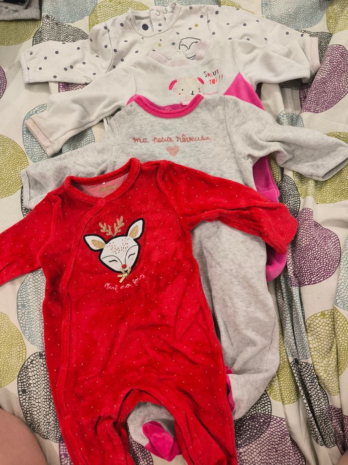 Lot pyjamas fillle - photo numéro 2