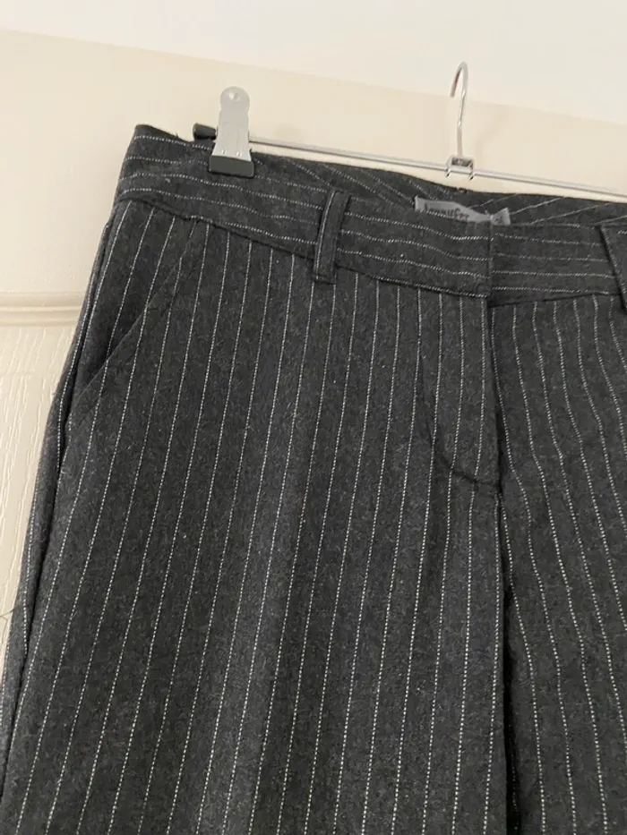 Pantalon noir à rayure Jennyfer Taille 36 - photo numéro 2