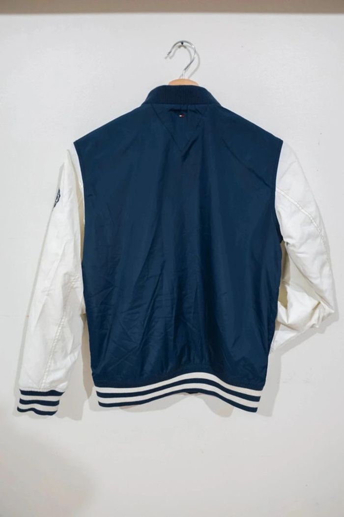 C53 blouson marine Tommy Hilfiger 12 ans - photo numéro 2