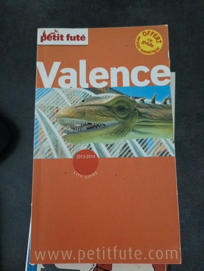 guide petit fute Valence