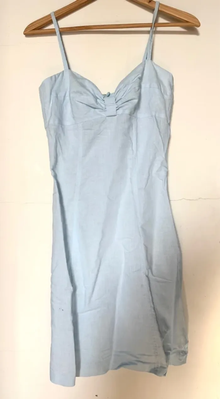 Robe bleu ciel H&M neuve