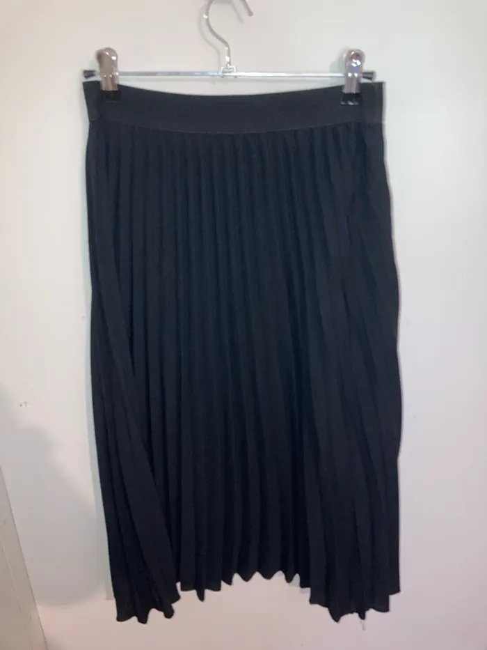 Jupe plissé noir SHEIN - photo numéro 3