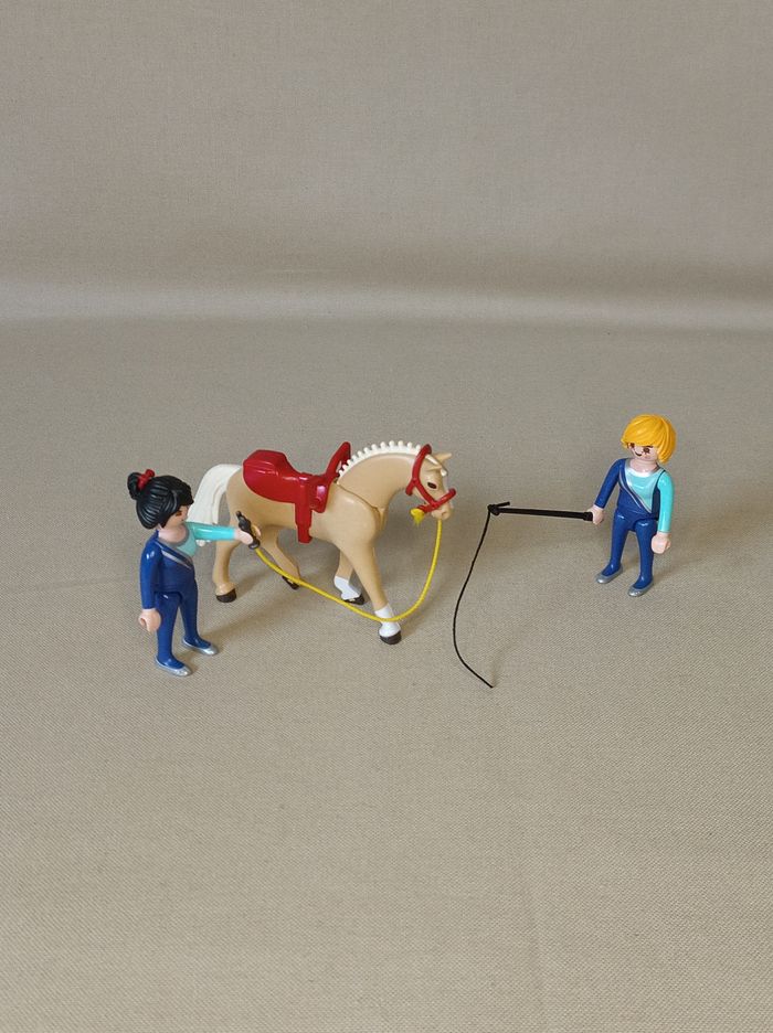🎠 Playmobil Country 6933 – Voltigeuses et Cheval - photo numéro 3