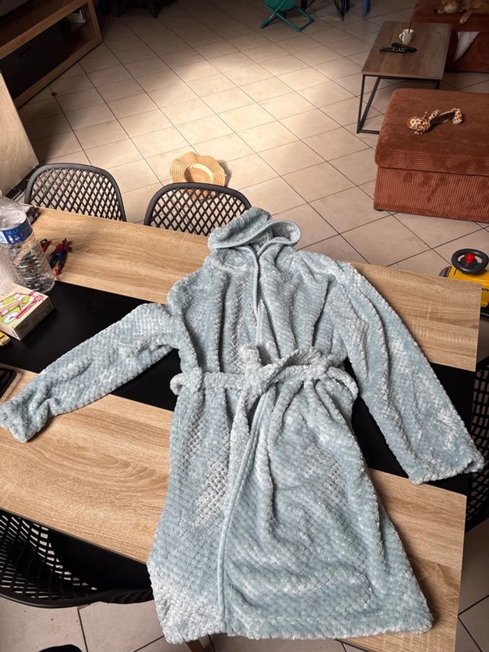 Peignoir à capuche femme S/M très doux - photo numéro 2