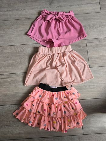Lot jupe/short