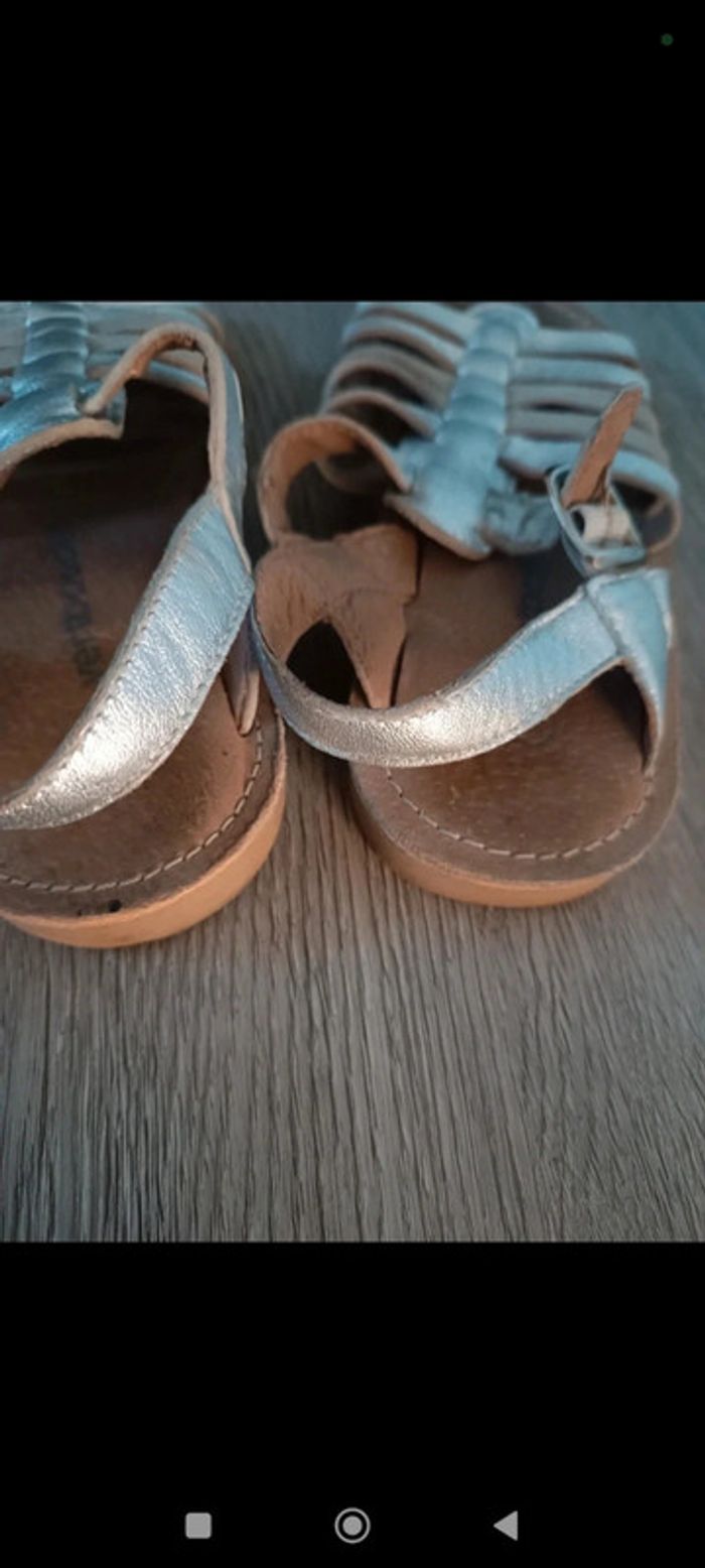 Sandales 31 cuir - photo numéro 2