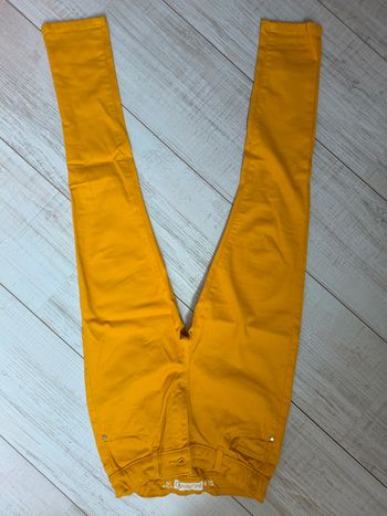 Pantalon  slim moutarde