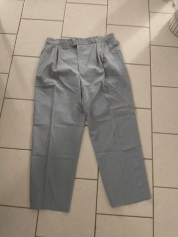 Pantalon de costume taille 48