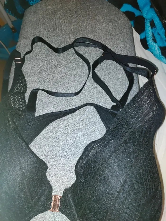 Soutien gorge Etam n°6 85D triangle naturel neuf - photo numéro 5