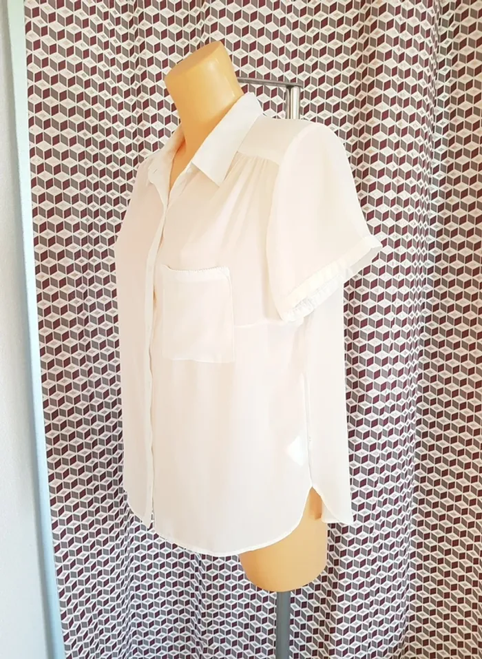 Chemise Camaïeu taille 42 - photo numéro 2