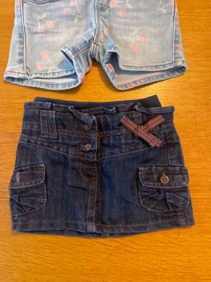 2 short une jupe 12 mois fille - photo numéro 2