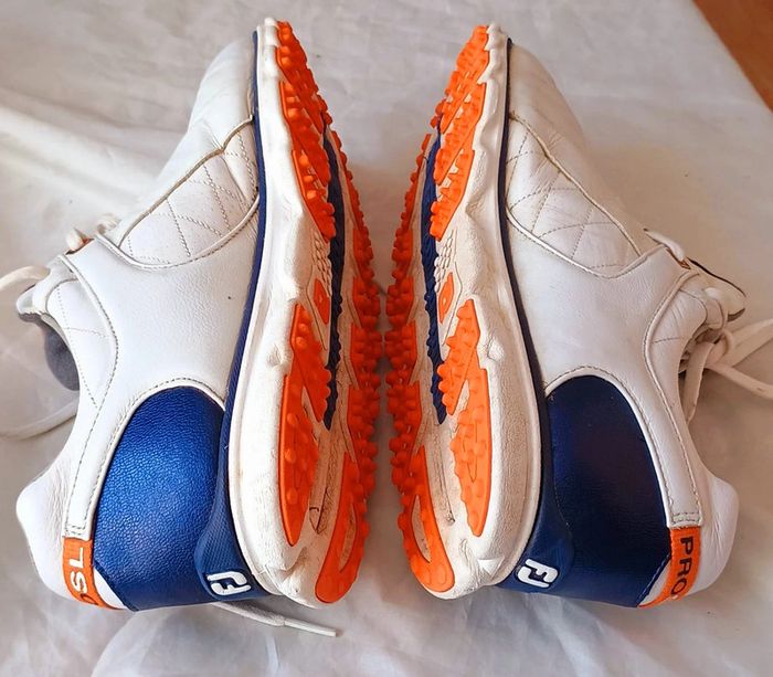 Chaussures baskets pour homme taille 42.5 - photo numéro 3