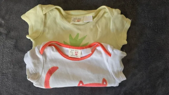 Lot de 2 bodies MC 3/6mois Zara Baby - photo numéro 4