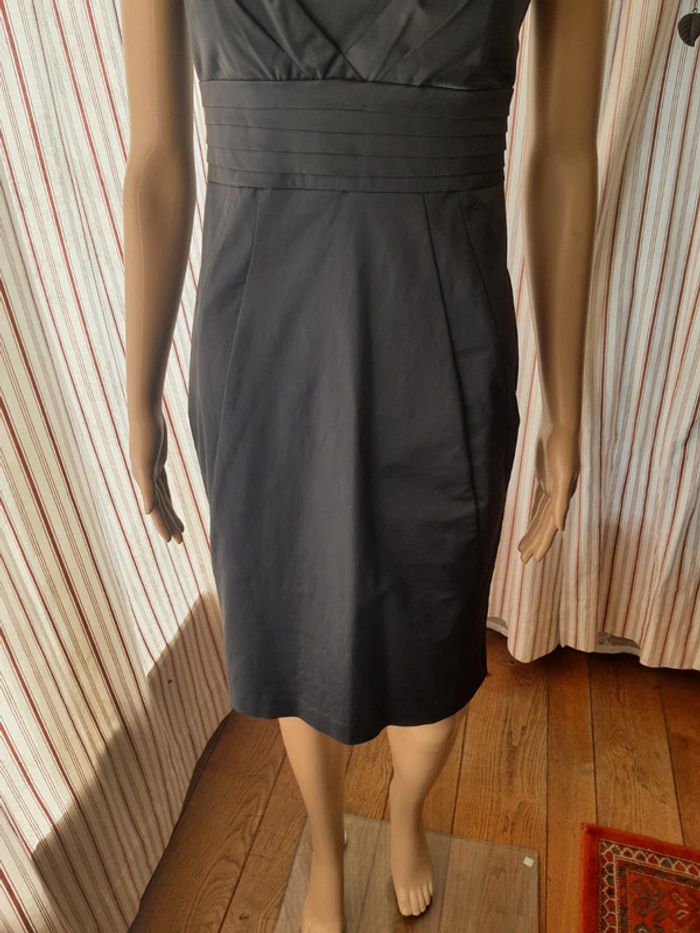 Jolie Robe grise à bretelles Tenax taille 44 - photo numéro 5