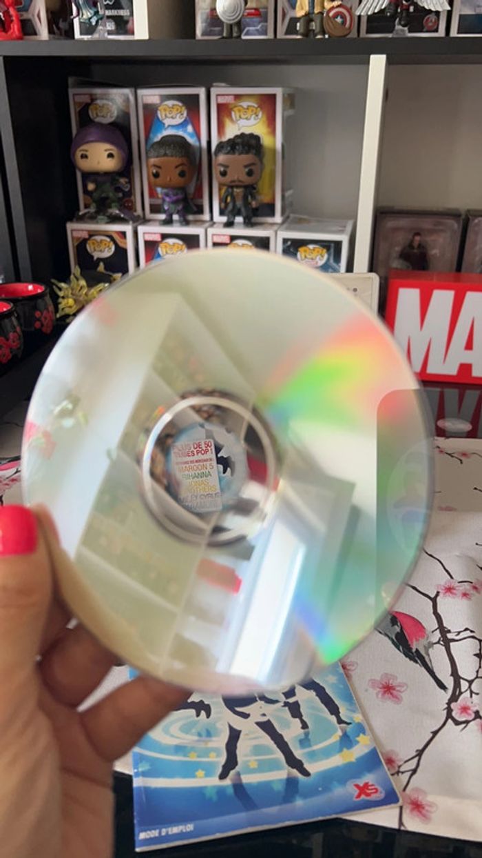 Jeu de wii popstar guitar - photo numéro 2