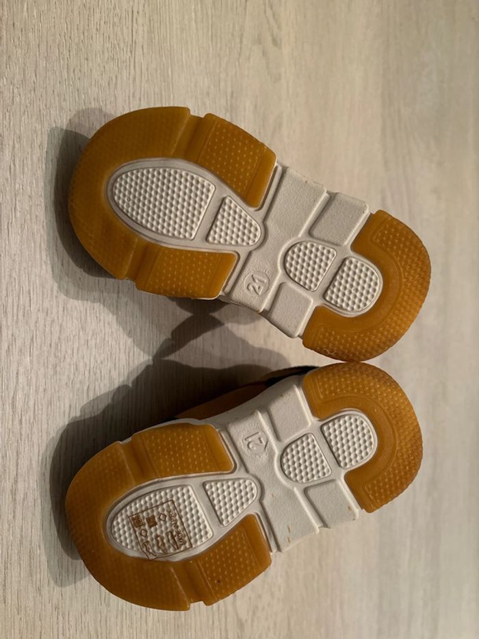 Chaussure enfant - photo numéro 2