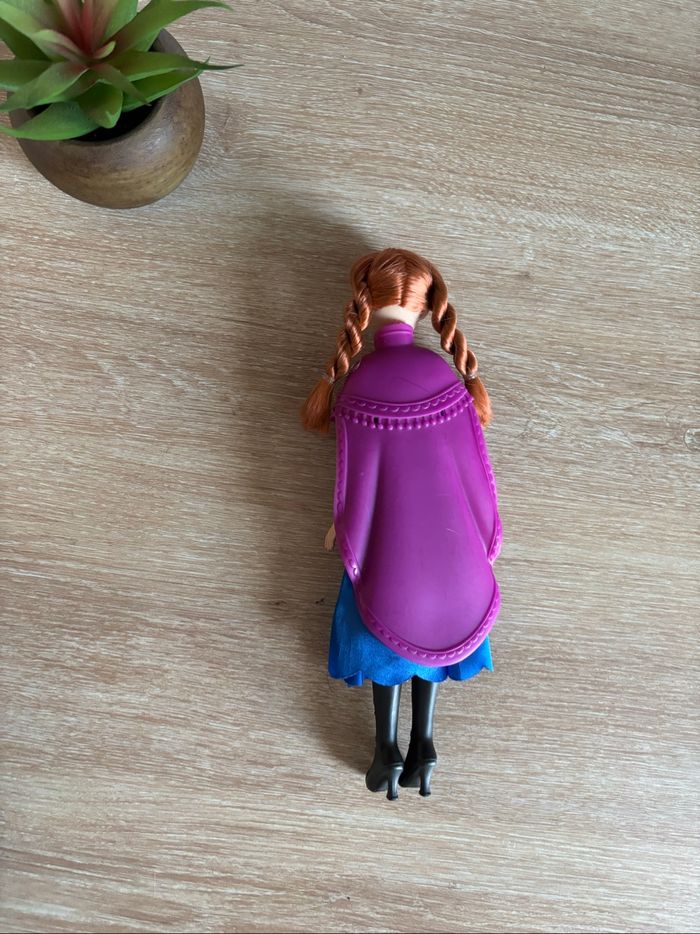 Poupée Anna de la reine des neiges - photo numéro 4