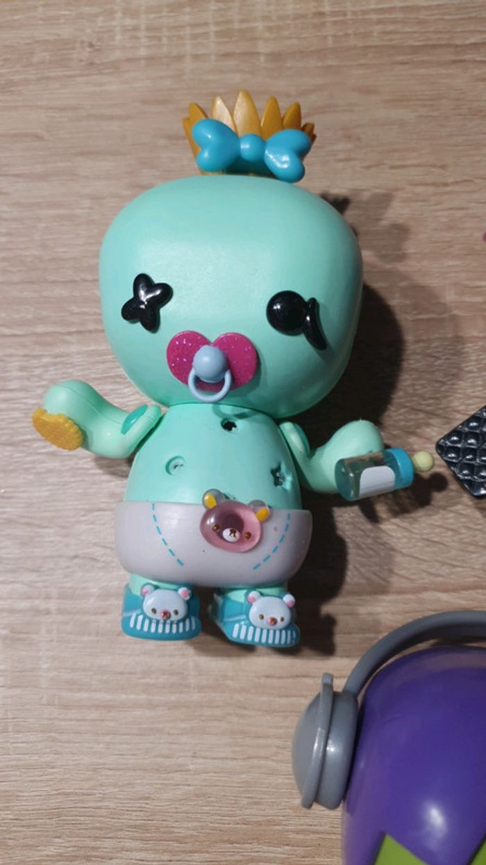 3 figurines - photo numéro 3