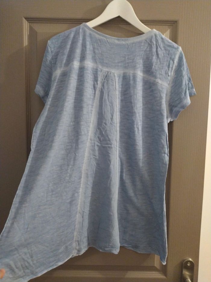 Tee shirt bleu - photo numéro 5