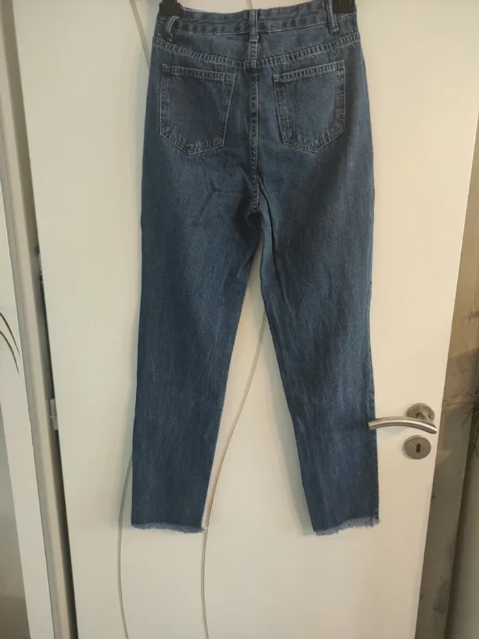Jeans troué Shein taille XS - photo numéro 3