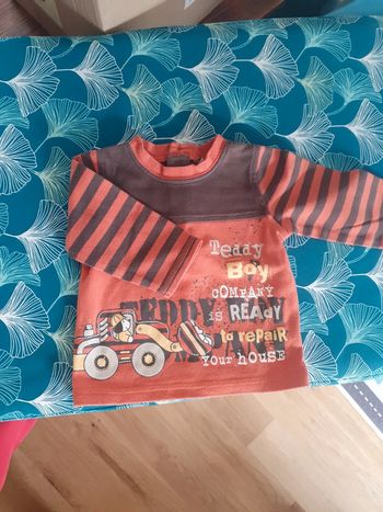 T-shirt taille 6 mois