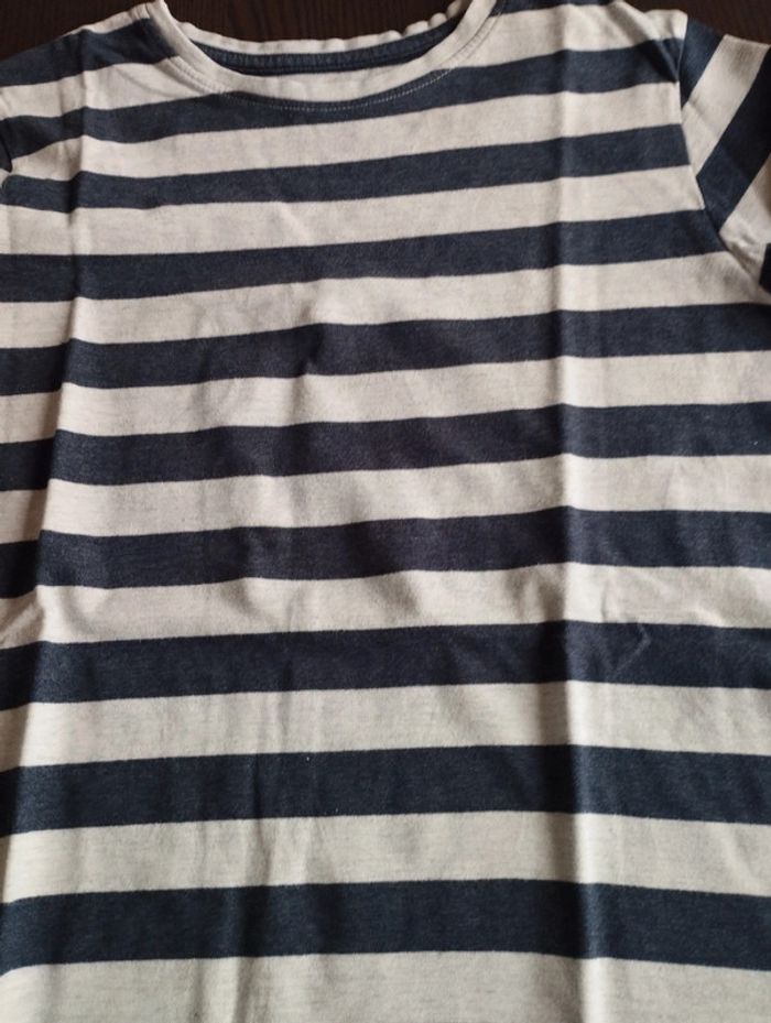 T shirt Primark 12/13 ans - photo numéro 2
