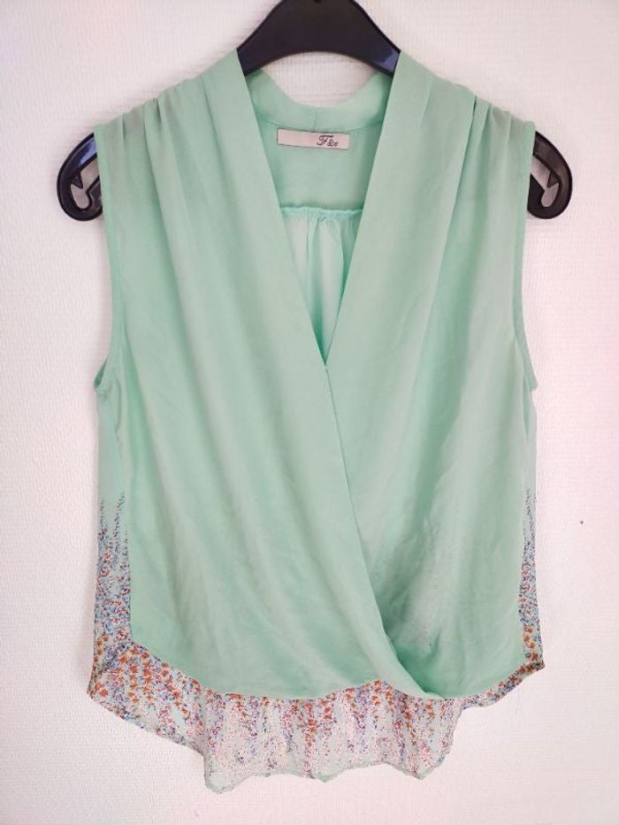 Blouse vert pâle