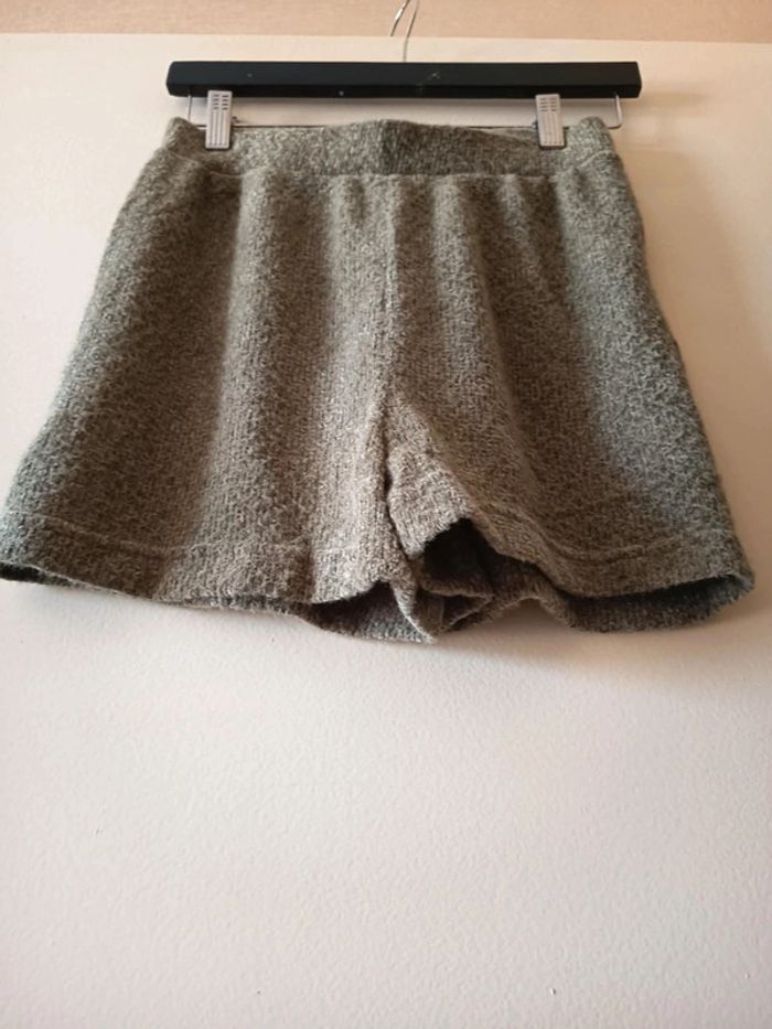 Mini short lainage léger marque blu pepper. - photo numéro 3