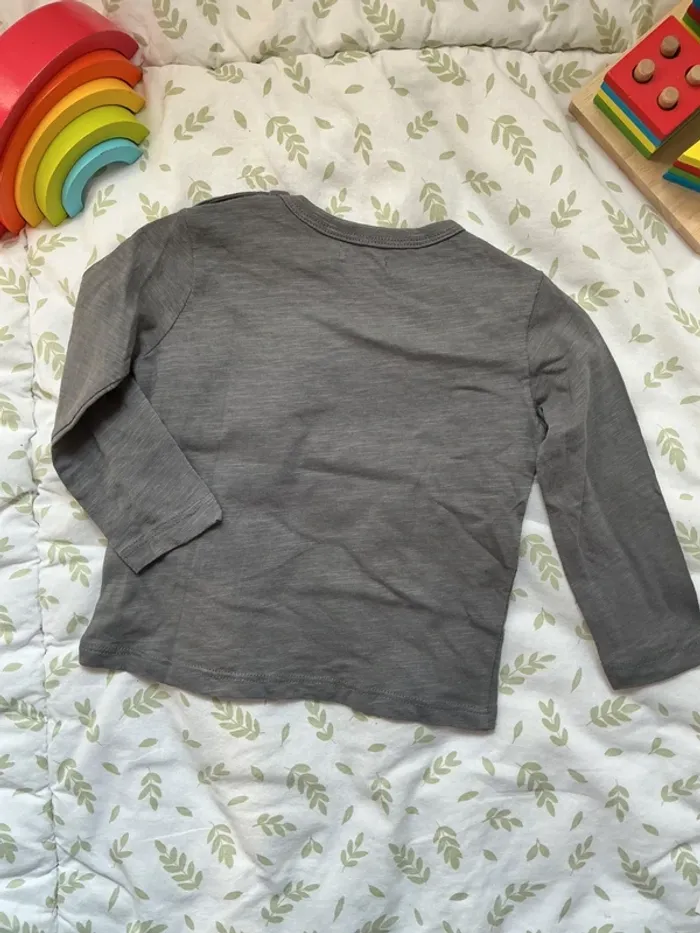 teeshirt manches longues gris inscription devant bout'chou 12 mois - photo numéro 6