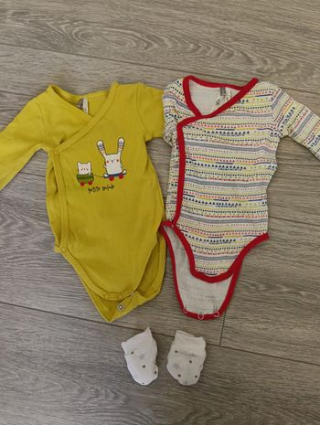Lot de 2 bodies orchestra et mouffles