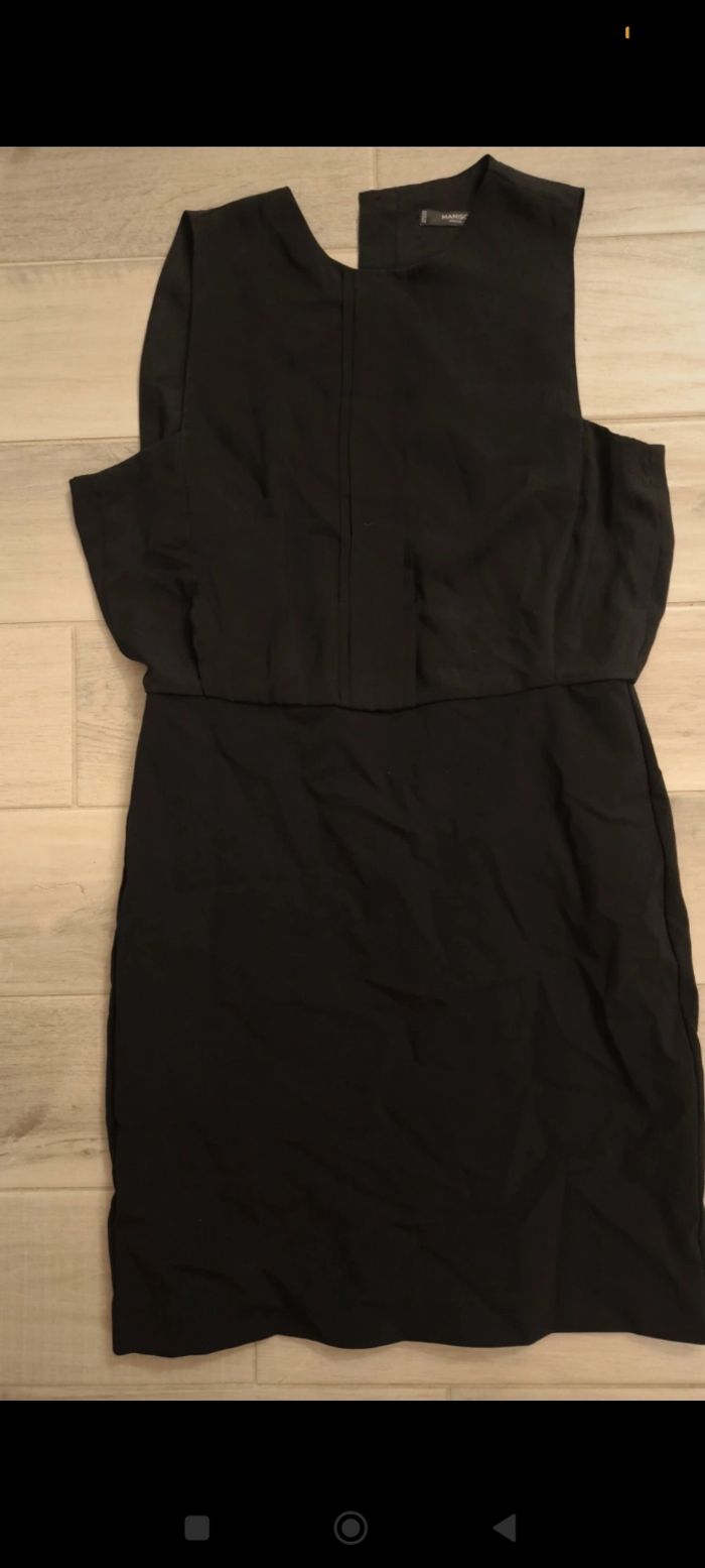 Robe noir mango basics